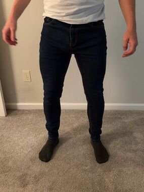 SHEIN Men’s Dark Wash Skinny Jeans